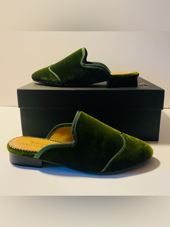 the office of angela scott Shoes - THE OFFICE OF ANGELA SCOTT Miss Adelaide Green Velvet Mules Size 36 US 6 NIB NEW